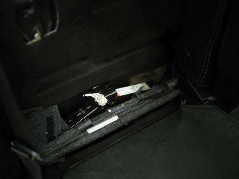 Used 2020 Ford F150 Lariat w/ Equipment Group 502A Luxury image 47