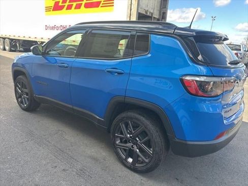 New 2026 Jeep Compass Limited image 28