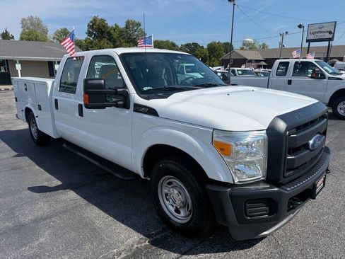 Used 2016 Ford F250 XL w/ Power Equipment Group RWD image 4