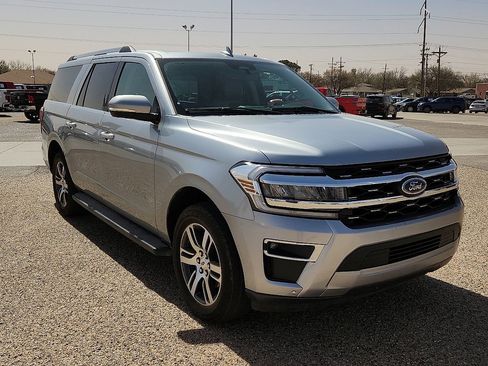 Used 2024 Ford Expedition Max Limited image 4