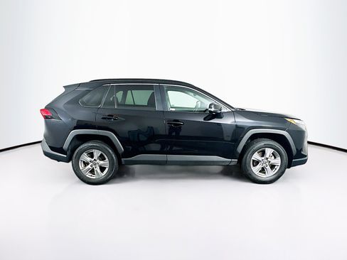 Used 2025 Toyota RAV4 XLE FWD image 10