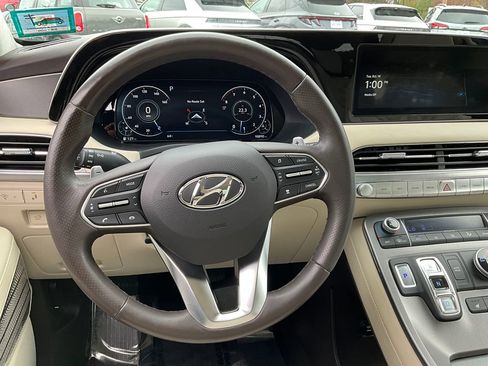 Used 2020 Hyundai Palisade Limited image 24