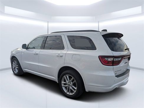 Used 2023 Dodge Durango GT image 5