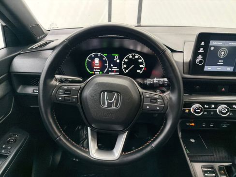 Used 2026 Honda CR-V Sport image 25