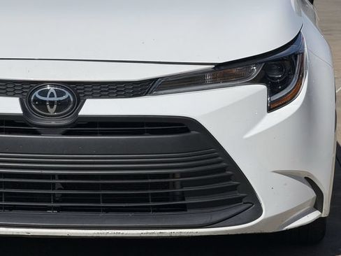 Used 2024 Toyota Corolla LE FWD image 8
