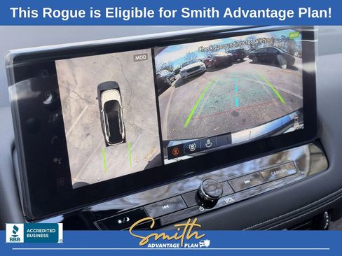 Used 2026 Nissan Rogue Platinum w/ Platinum Premium Package image 17