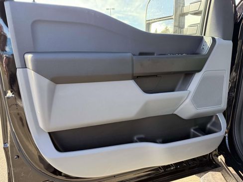 New 2026 Ford F250 XL w/ XL Chrome Package image 8