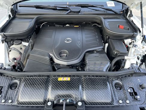 Certified 2025 Mercedes-Benz GLS 450 4MATIC w/ AMG Line Exterior image 53