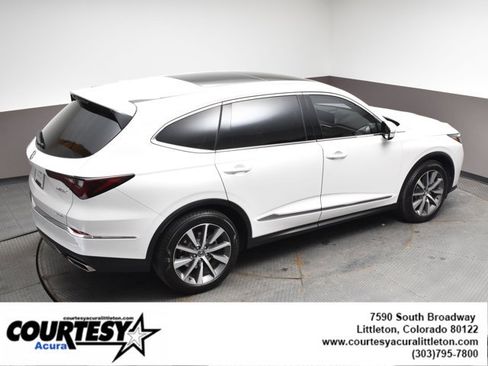 Certified 2025 Acura MDX SH-AWD w/ Technology Package image 40