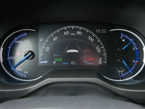 Certified 2024 Toyota RAV4 LE image 21