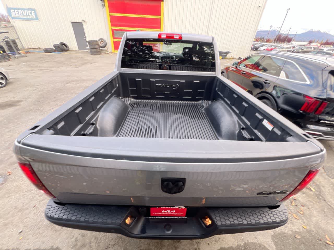 Used 2024 RAM 1500 Warlock AWD/4WD image 26