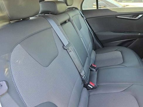 Used 2023 Kia Niro Wind FWD image 5
