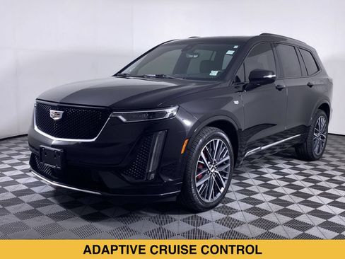 Certified 2023 Cadillac XT6 Sport w/ Platinum Package AWD/4WD image 18