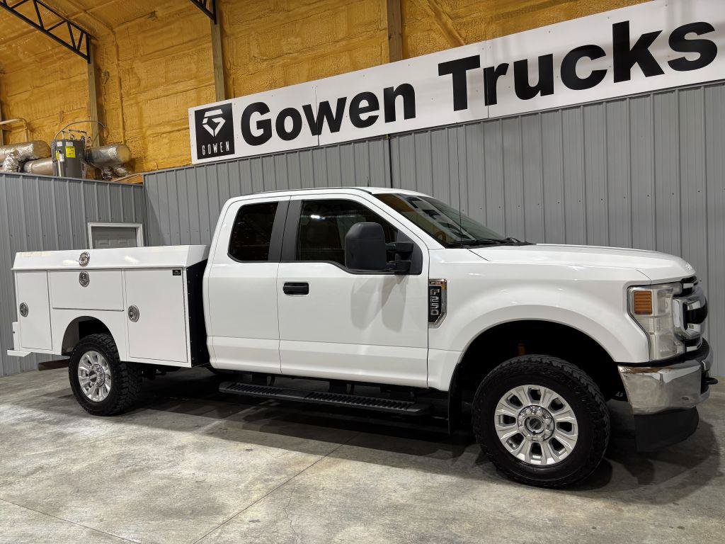 Used 2021 Ford F250 XL w/ STX Appearance Package AWD/4WD image 3