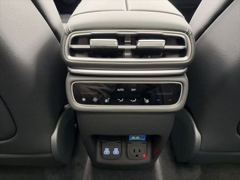 New 2026 Genesis GV80 2.5T Prestige AWD/4WD image 21