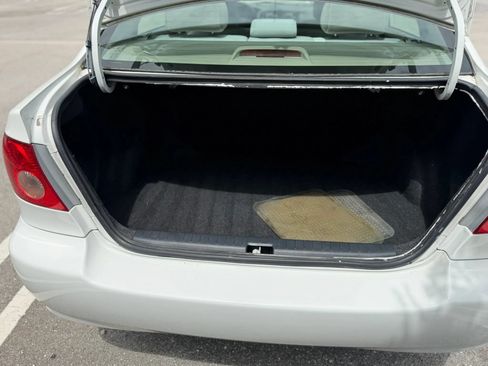 Used 2005 Toyota Corolla S FWD image 27