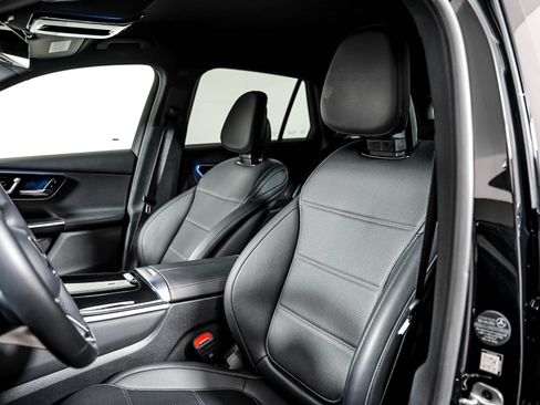 Certified 2026 Mercedes-Benz GLC 300 image 12