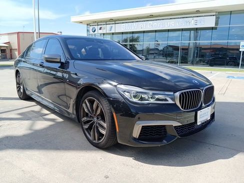 Used 2017 BMW M760i xDrive AWD/4WD image 2