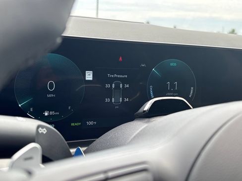 New 2026 Hyundai Tucson Limited AWD/4WD image 10