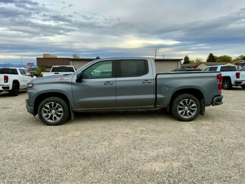 Used 2022 Chevrolet Silverado 1500 RST w/ LPO, Blackout Package image 2