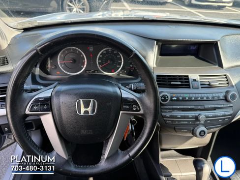 Used 2011 Honda Accord SE image 9