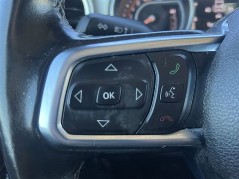 Used 2020 Jeep Wrangler Unlimited Sahara w/ Uconnect 4C Nav & Sound Group image 24