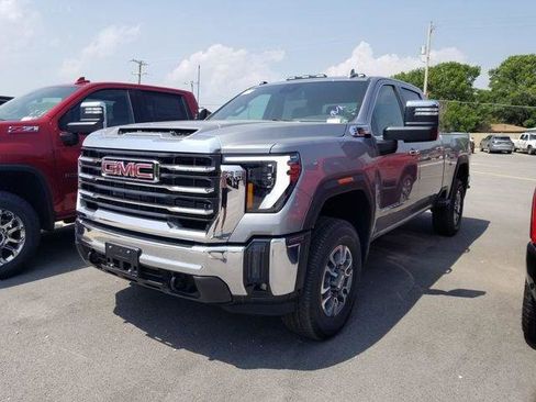 New 2026 GMC Sierra 2500 SLT w/ SLT Convenience Package AWD/4WD image 2