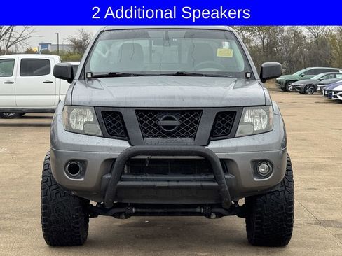 Used 2020 Nissan Frontier SV w/ Midnight Edition Floor Mats image 8