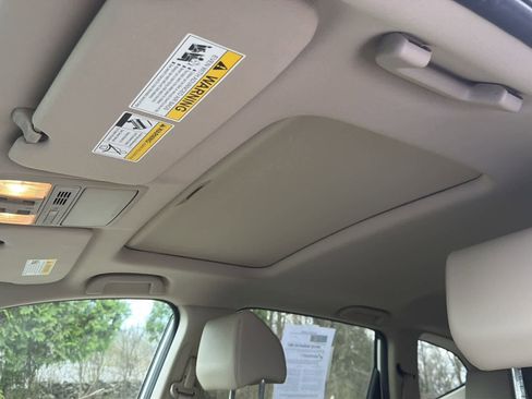 Used 2017 Honda CR-V EX-L image 16