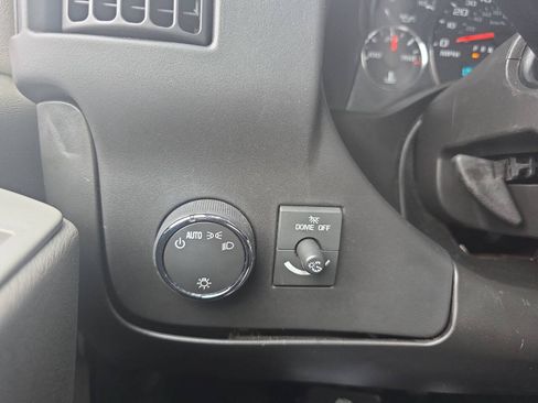 Used 2014 Chevrolet Express 3500 LS RWD image 12