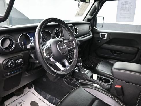 Used 2022 Jeep Wrangler Unlimited Sahara w/ Cold Weather Group image 26