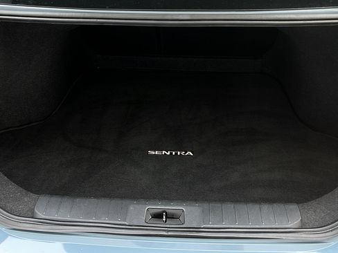 Used 2024 Nissan Sentra SV FWD image 29