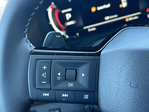 New 2026 Nissan Pathfinder Platinum w/ Lighting Package AWD/4WD image 29