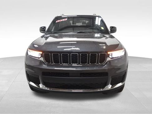 New 2025 Jeep Grand Cherokee L Laredo w/ Luxury Tech Group I image 3