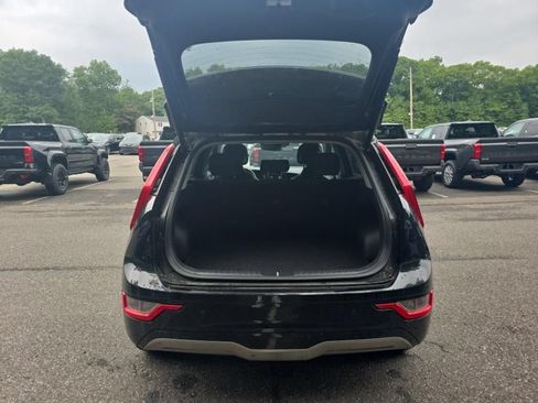 Used 2023 Kia Niro Wind w/ Wind Preserve Package FWD image 8