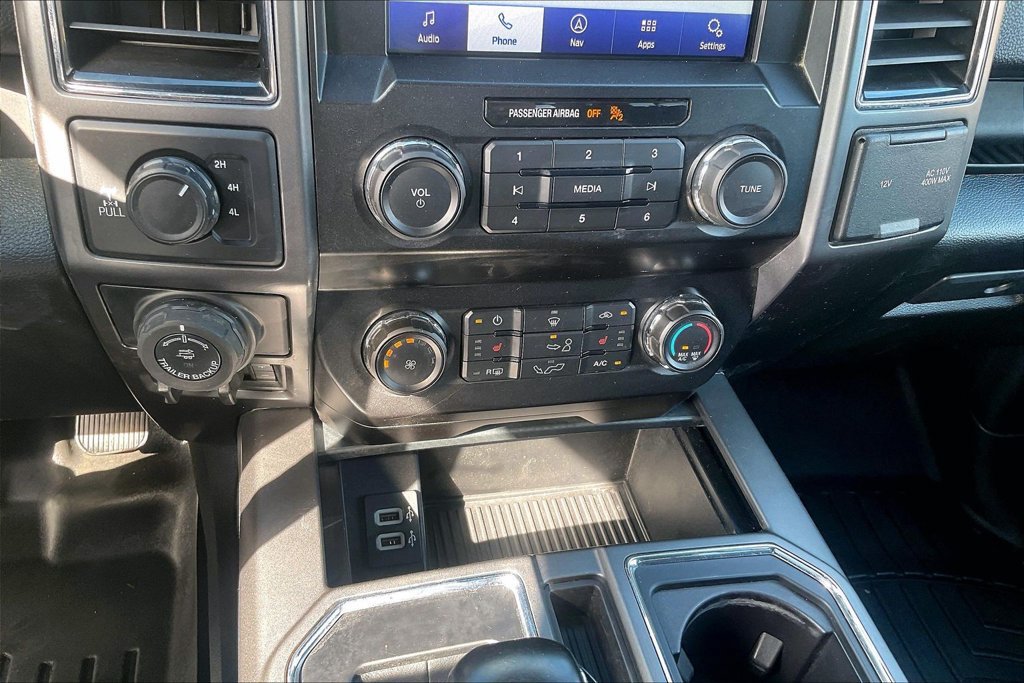 Used 2019 Ford F150 XLT w/ Equipment Group 302A Luxury AWD/4WD image 35