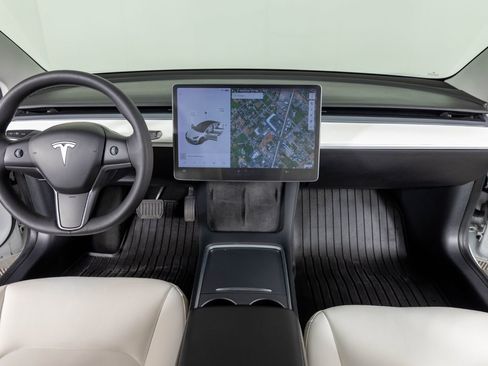 Used 2021 Tesla Model 3 Standard Range Plus image 37