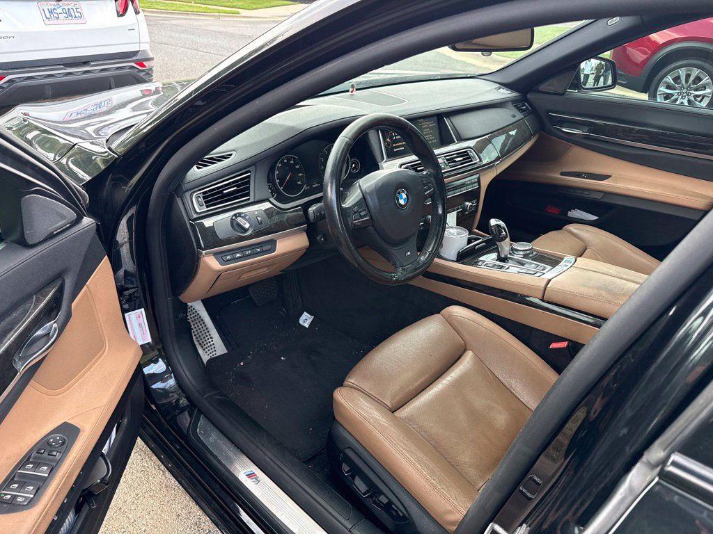 Used 2015 BMW 740Li RWD image 10