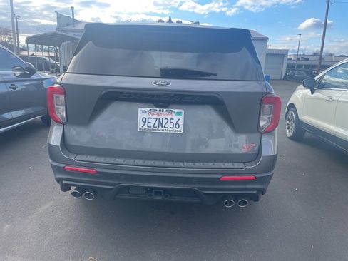 Used 2022 Ford Explorer ST w/ Equipment Group 401A image 4
