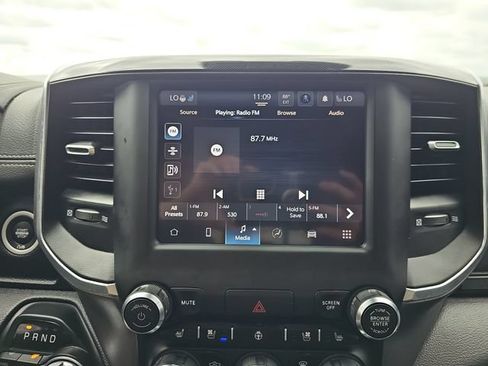 Used 2022 RAM 1500 Laramie w/ Sport Appearance Package AWD/4WD image 13