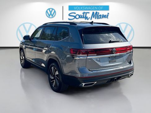 Used 2024 Volkswagen Atlas SE image 5