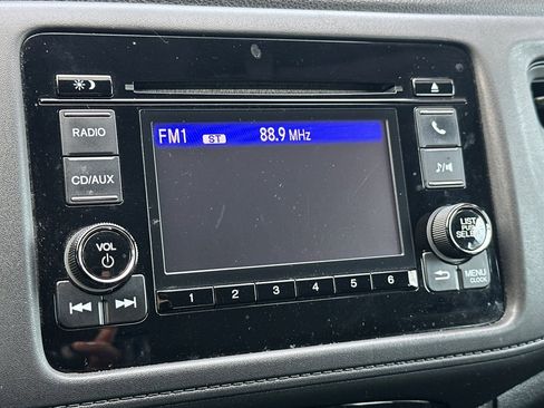 Used 2016 Honda HR-V LX image 22