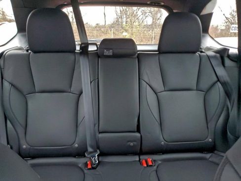 Used 2025 Subaru Forester Limited image 6