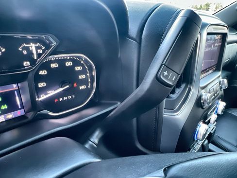 Used 2021 GMC Sierra 1500 SLT w/ SLT Premium Package image 21