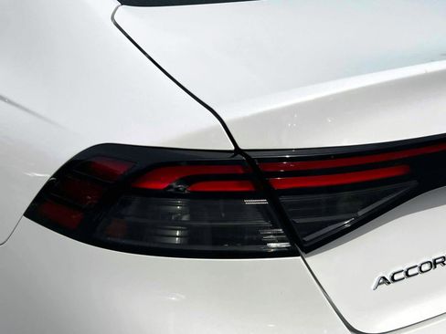 Used 2025 Honda Accord SE image 10