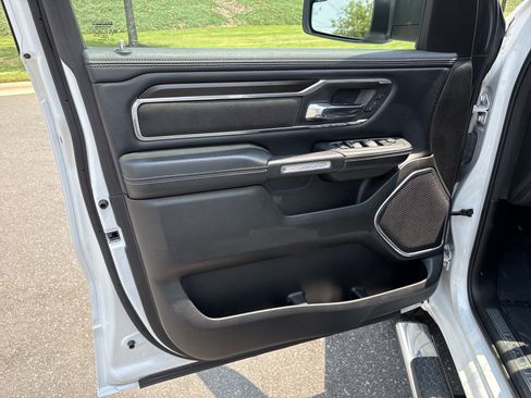 Used 2022 RAM 1500 Laramie RWD image 15