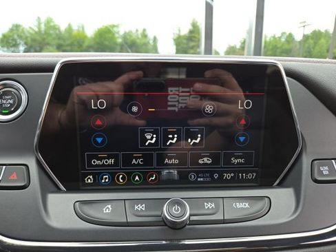 Used 2021 Chevrolet Blazer RS w/ Enhanced Convenience Package AWD/4WD image 19