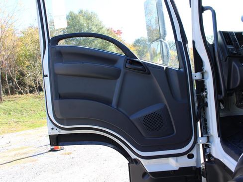 New 2025 Chevrolet Low Cab Forward 6500XD image 10