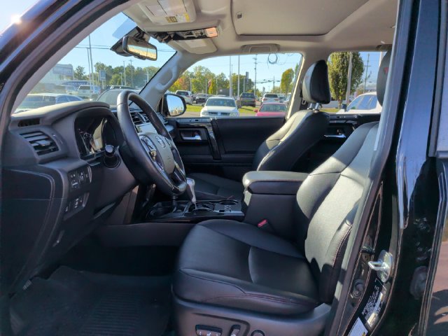 Certified 2023 Toyota 4Runner TRD Off-Road Premium w/ Off Road Premium Plus Package AWD/4WD image 13