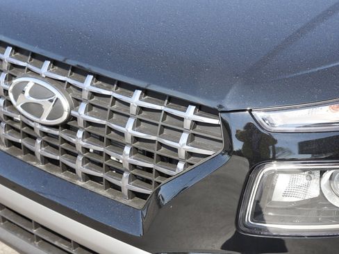 New 2026 Hyundai Venue SEL FWD image 10